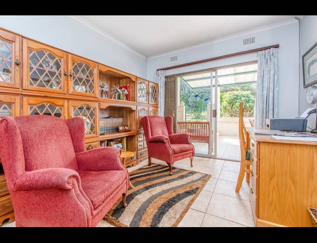 3 BEDROOM FREESTANDING FOR SALE IN BROMHOF